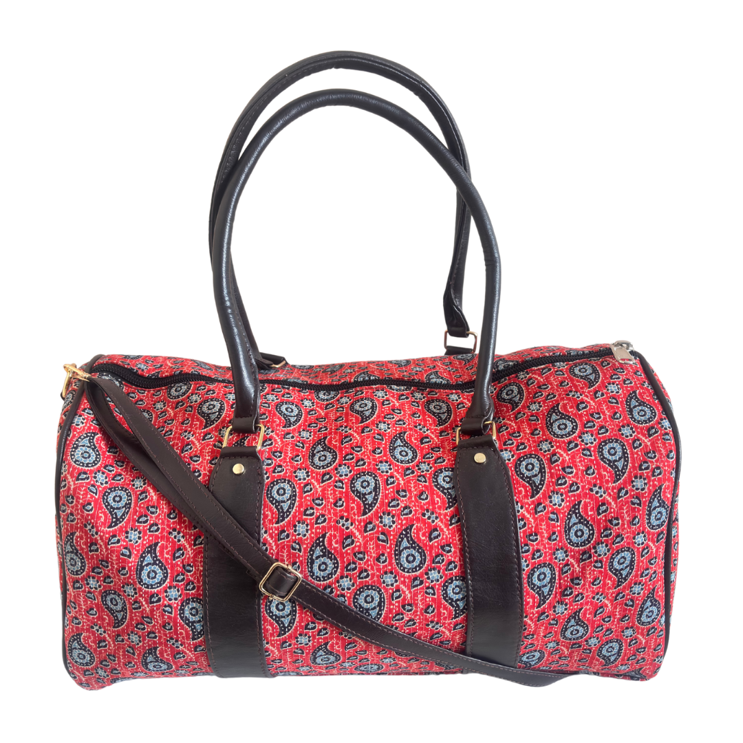 Raahgir Edition Duffle Bags :- Your Travel Companion for Unforgettable Voyages (Red)