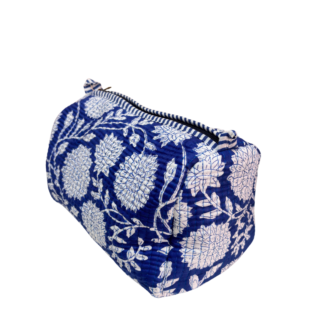 The Alfred Edition Travel Accessory:- Premium Handcrafted Waterproof Quilted Cotton Beauty/Travel Organizer Bag for Men & Women