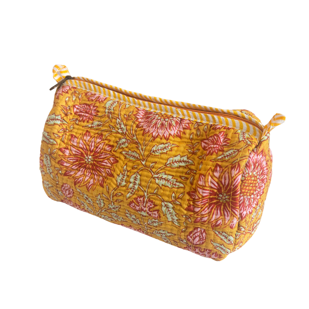 The Alfred Edition Travel Accessory:- Premium Handcrafted Waterproof Quilted Cotton Beauty/Travel Organizer Bag for Men & Women