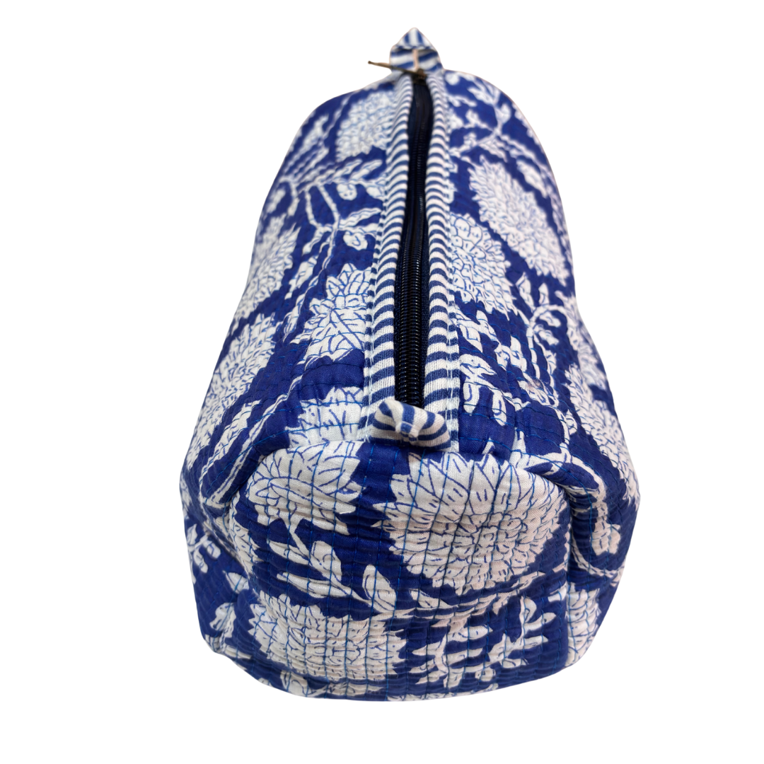 The Alfred Edition Travel Accessory:- Premium Handcrafted Waterproof Quilted Cotton Beauty/Travel Organizer Bag for Men & Women