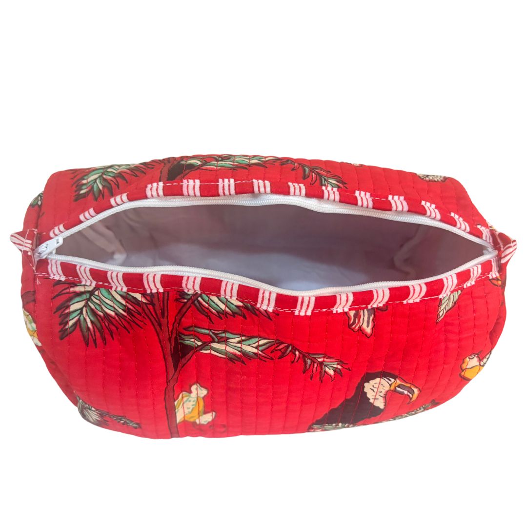 The Alfred Edition Travel Accessory:- Premium Handcrafted Waterproof Quilted Cotton Beauty/Travel Organizer Bag for Men & Women