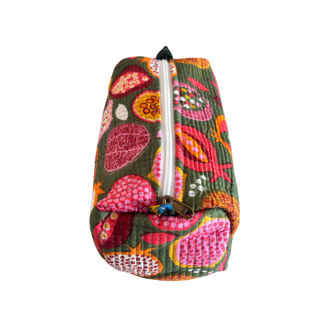 The Alfred Edition Travel Accessory:- Premium Waterproof Quilted Cotton Beauty/Travel Organizer Bag for Men & Women