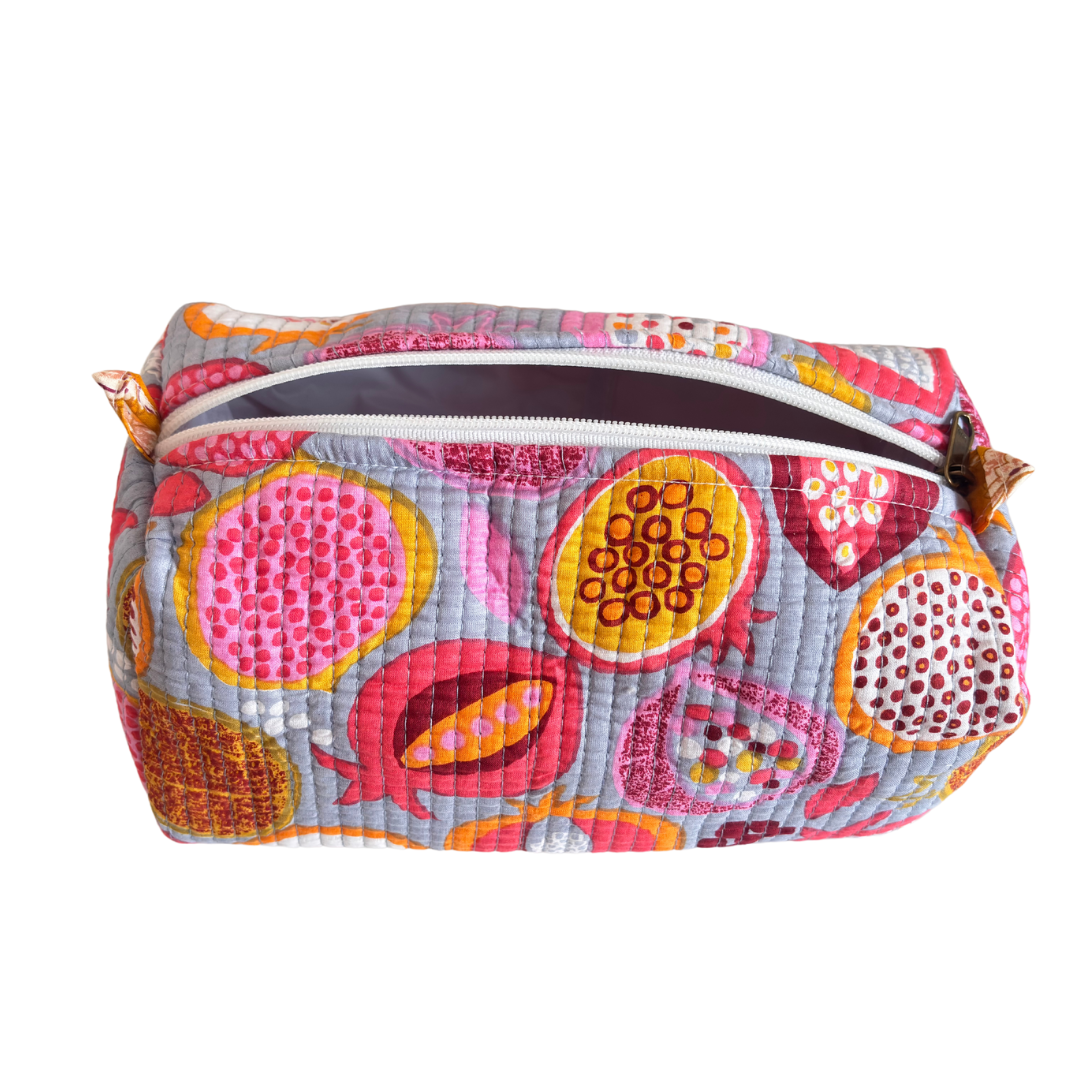 The Alfred Edition Travel Accessory:- Premium Waterproof Quilted Cotton Beauty/Travel Organizer Bag for Men & Women