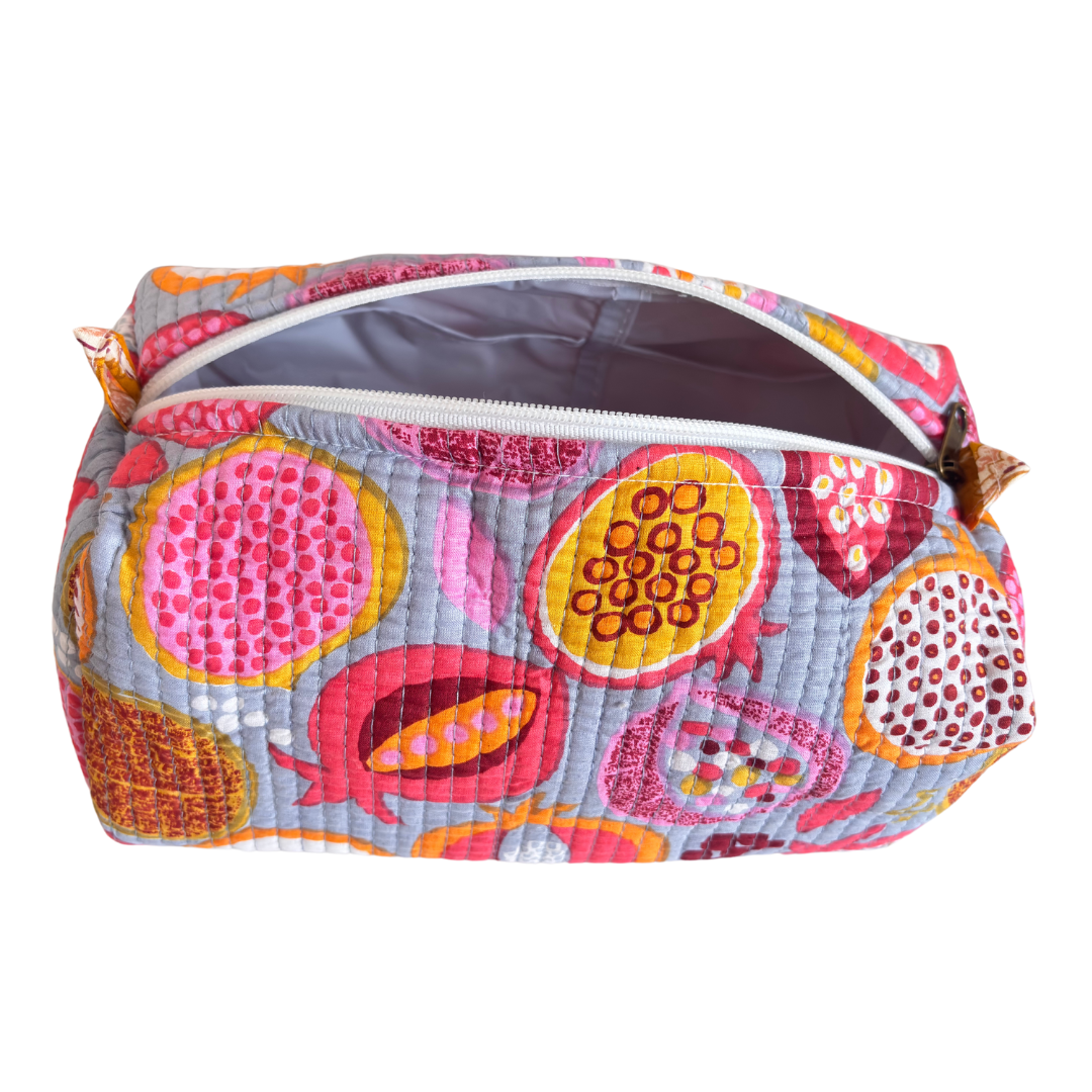 The Alfred Edition Travel Accessory:- Premium Waterproof Quilted Cotton Beauty/Travel Organizer Bag for Men & Women