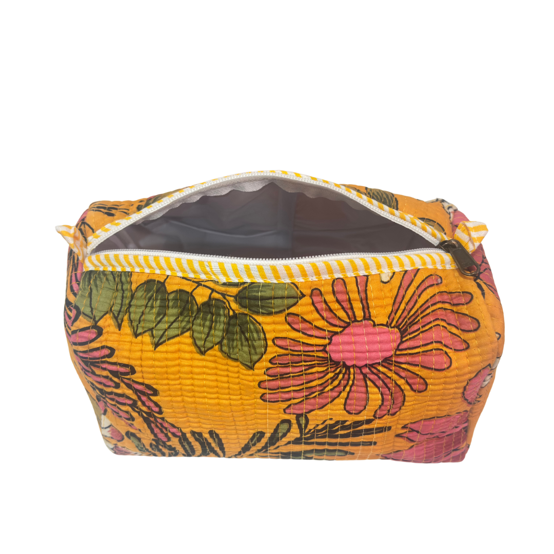 The Alfred Edition Travel Accessory:- Premium Handcrafted Waterproof Quilted Cotton Beauty/Travel Organizer Bag for Men & Women