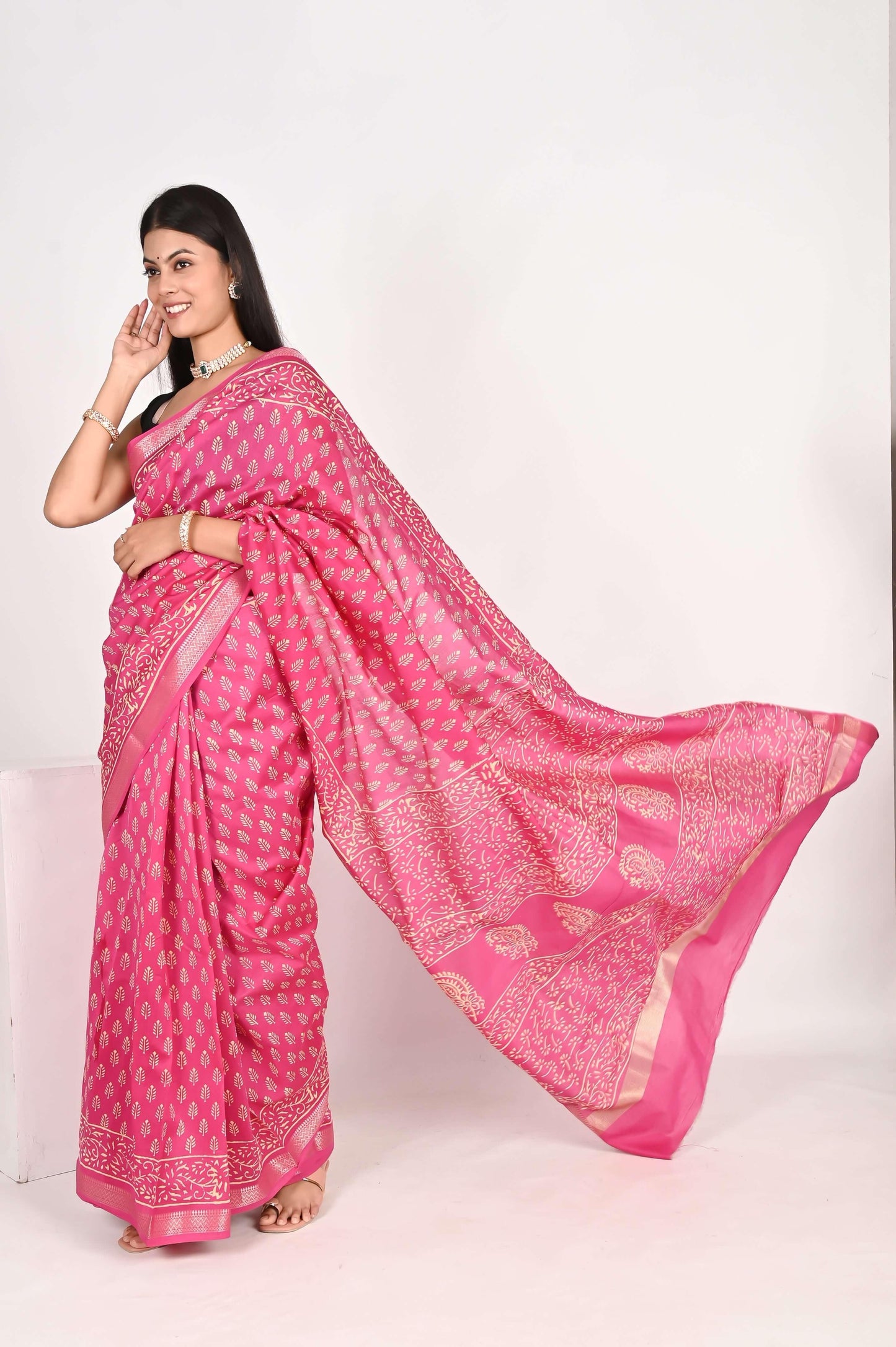 Heavenly Pink Maheshwari Silk Saree - The House of RajPadmini
