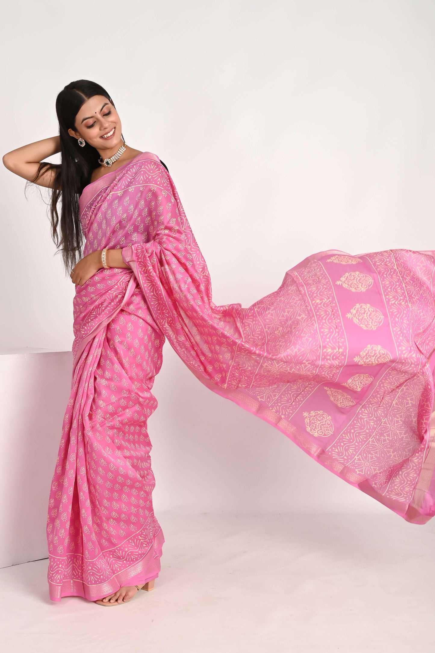 Rosy Pink Maheshwari Silk Saree - The House of RajPadmini