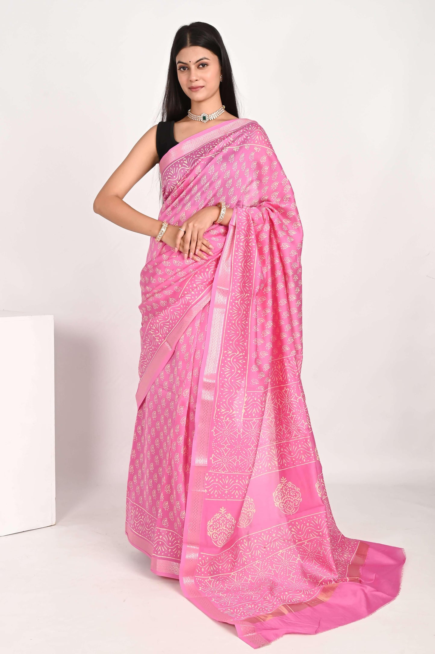 Rosy Pink Maheshwari Silk Saree - The House of RajPadmini