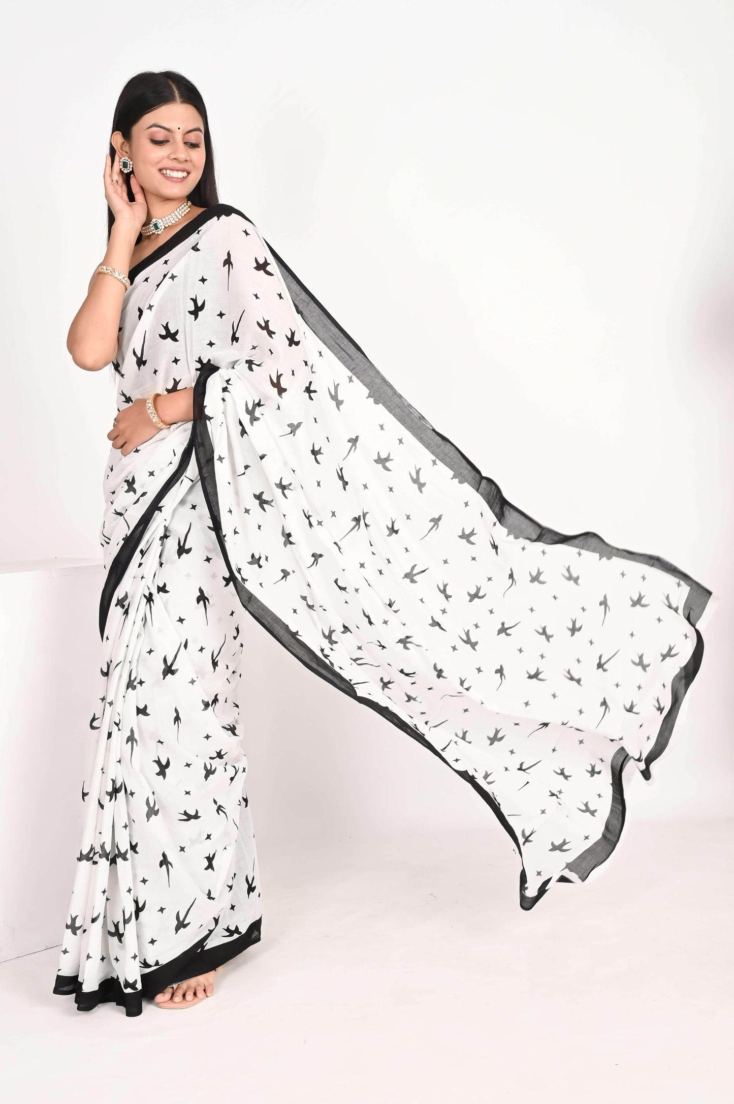Hand Block Printed White Pure Mulmul Cotton Saree - The House of RajPadmini
