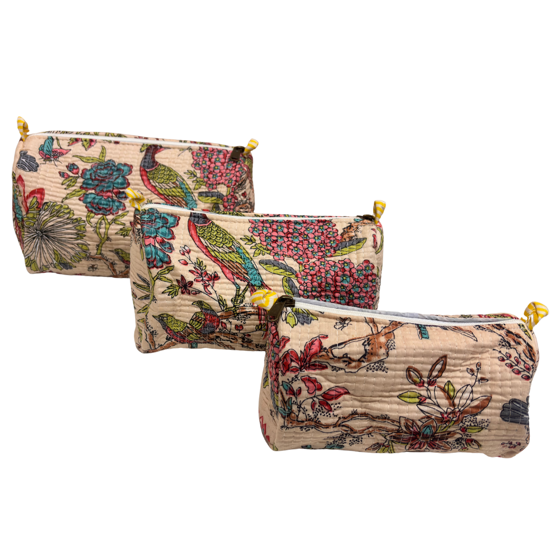 The Alfred Edition Multipurpose Travel Organizers:- Premium Handcrafted Waterproof Quilted Cotton Beauty/Travel Organizer Bag for Men & Women