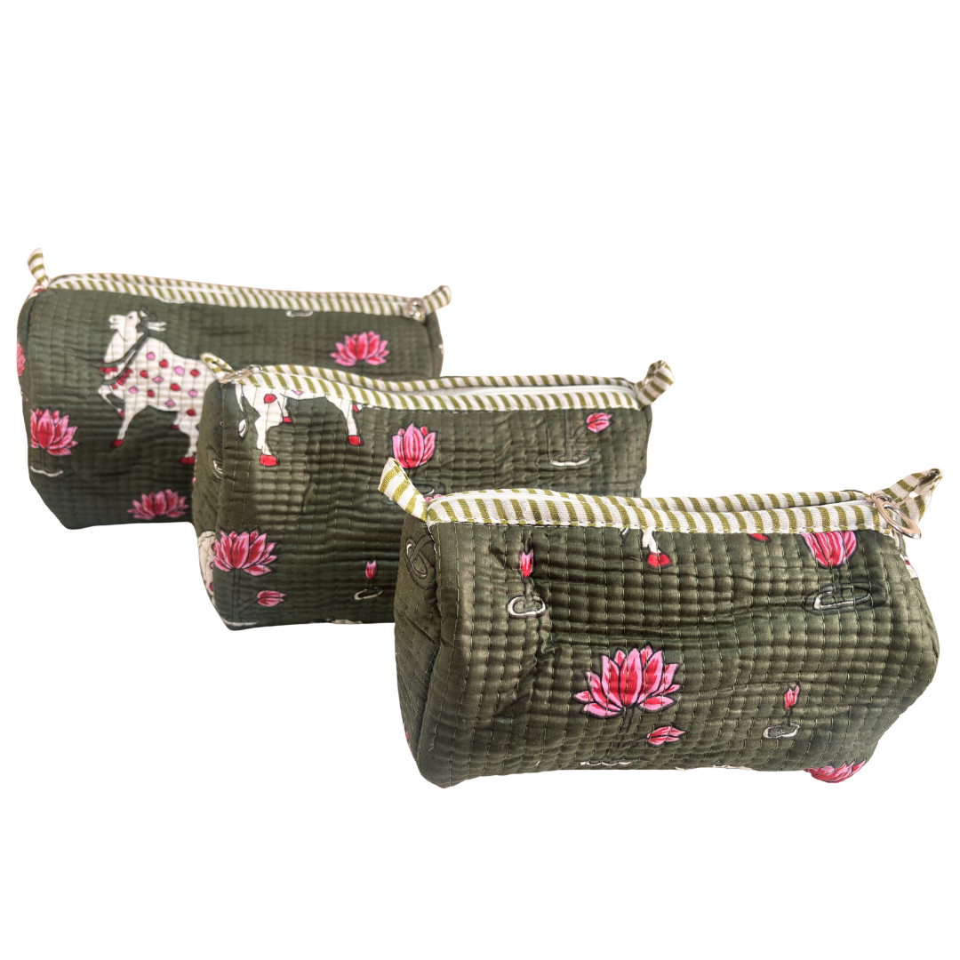 The Alfred Edition Multipurpose Travel Organizers:- Premium Handcrafted Waterproof Quilted Cotton Beauty/Travel Organizer Bag for Men & Women