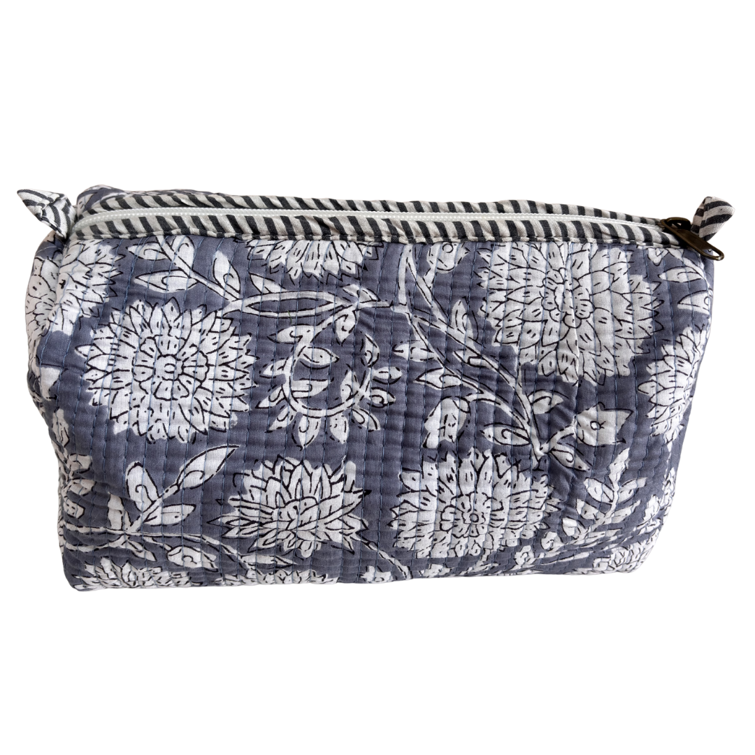 The Alfred Edition Multipurpose Travel Organizers:- Premium Handcrafted Waterproof Quilted Cotton Beauty/Travel Organizer Bag for Men & Women