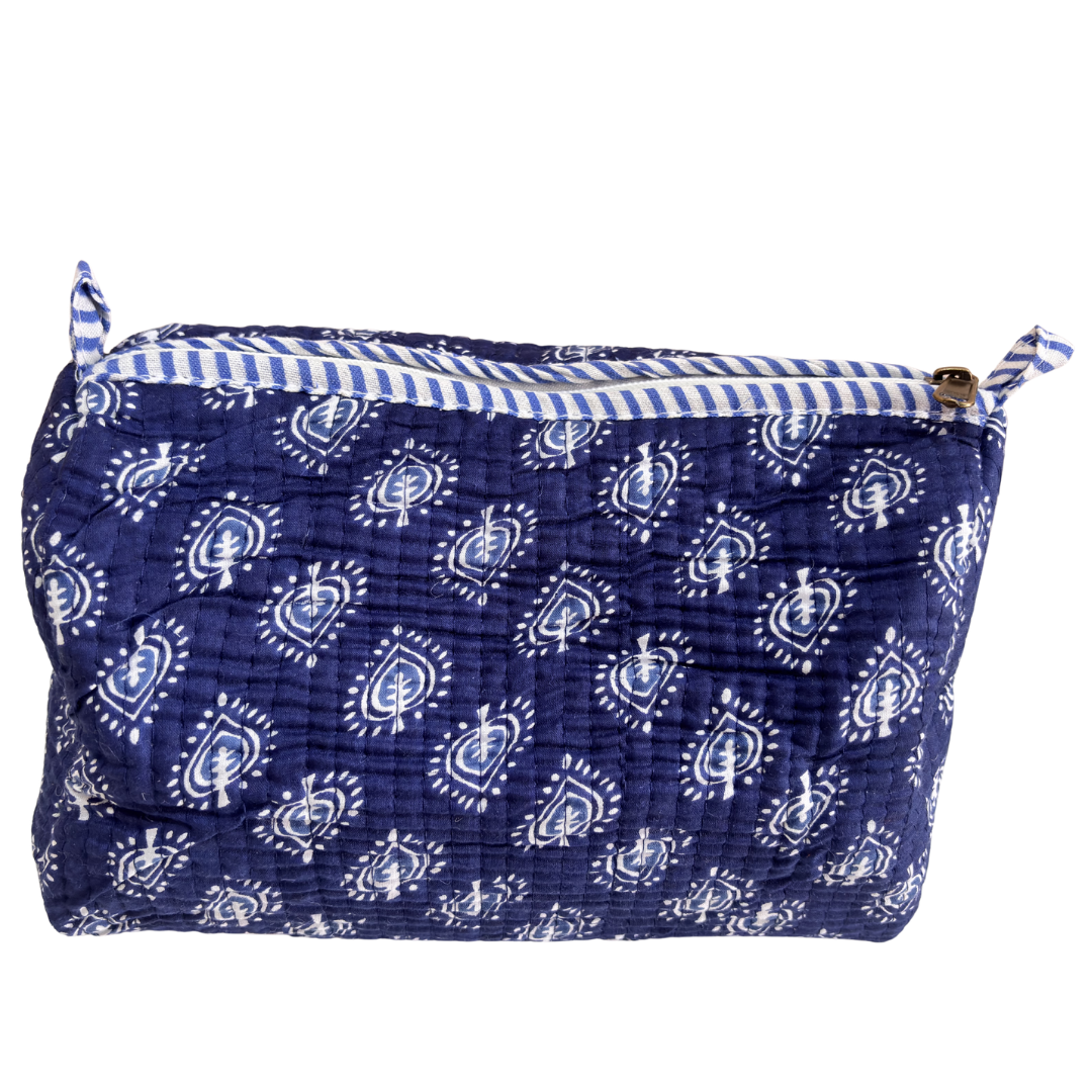 The Alfred Edition Multipurpose Travel Organizers:- Premium Handcrafted Waterproof Quilted Cotton Beauty/Travel Organizer Bag for Men & Women