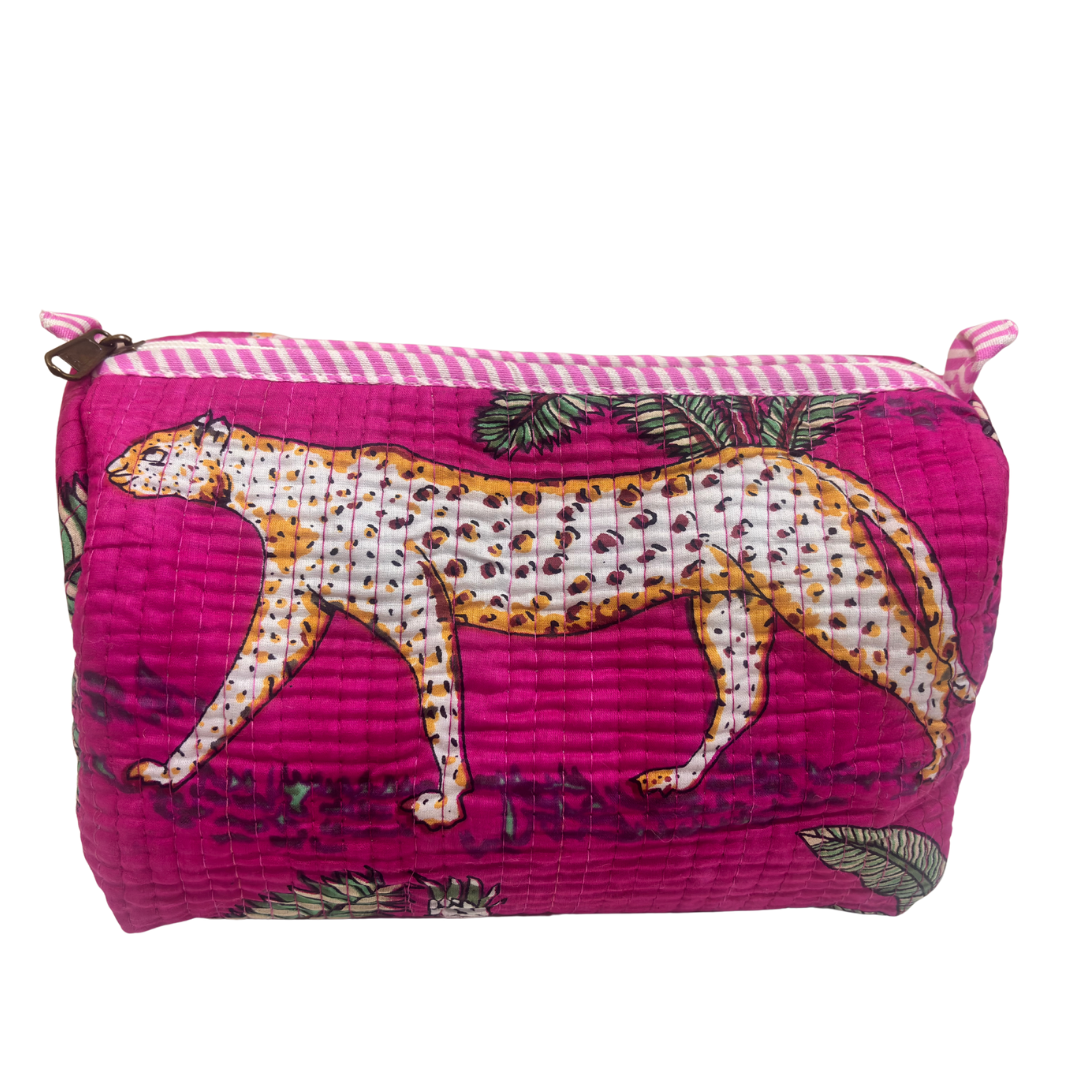 The Alfred Edition Multipurpose Travel Organizers:- Premium Handcrafted Waterproof Quilted Cotton Beauty/Travel Organizer Bag for Men & Women