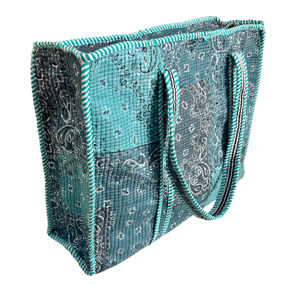 4-in-1 Festive Gifting COMBO : Premium Quilted Tote Bag + 3 Waterproof Pouches = Your Complete Organization Solution!