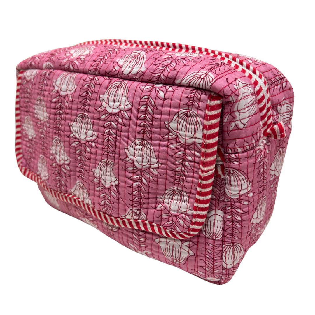 Interior view of RajPadmini cosmetic case — leak-proof parachute-fabric lining with four patch pockets