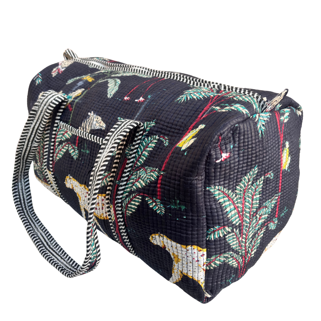 Interior view of Pushkar Balloon quilted duffle (Black variant) with zip pocket and lining