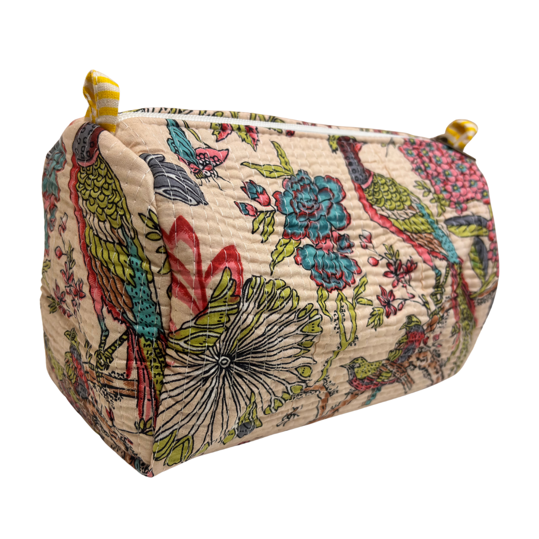 The Alfred Edition Multipurpose Travel Organizers:- Premium Handcrafted Waterproof Quilted Cotton Beauty/Travel Organizer Bag for Men & Women