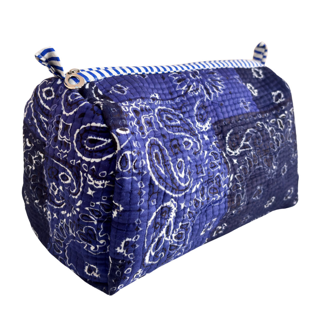 The Alfred Edition Multipurpose Travel Organizers:- Premium Handcrafted Waterproof Quilted Cotton Beauty/Travel Organizer Bag for Men & Women