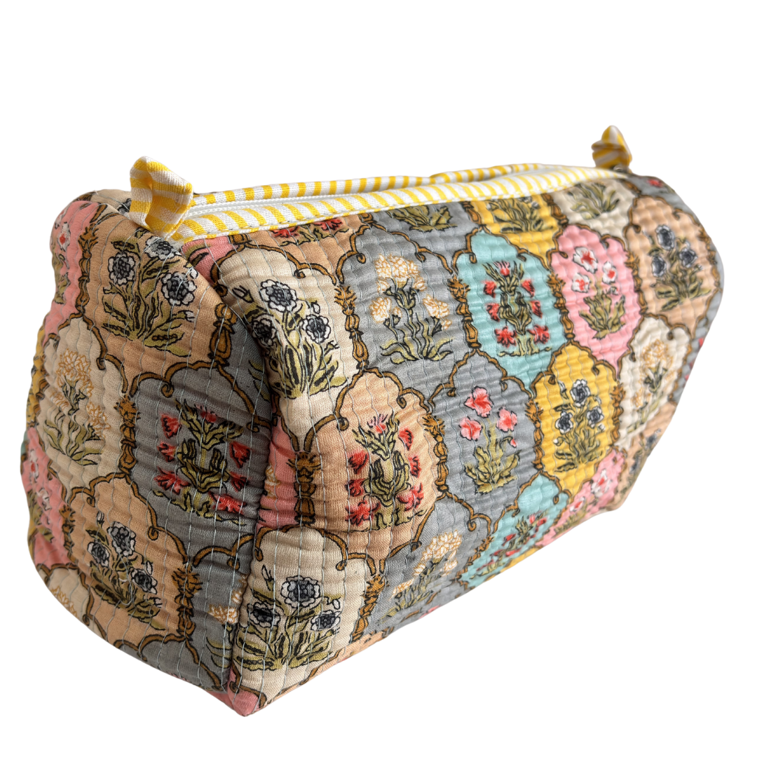 The Alfred Edition Multipurpose Travel Organizers:- Premium Handcrafted Waterproof Quilted Cotton Beauty/Travel Organizer Bag for Men & Women