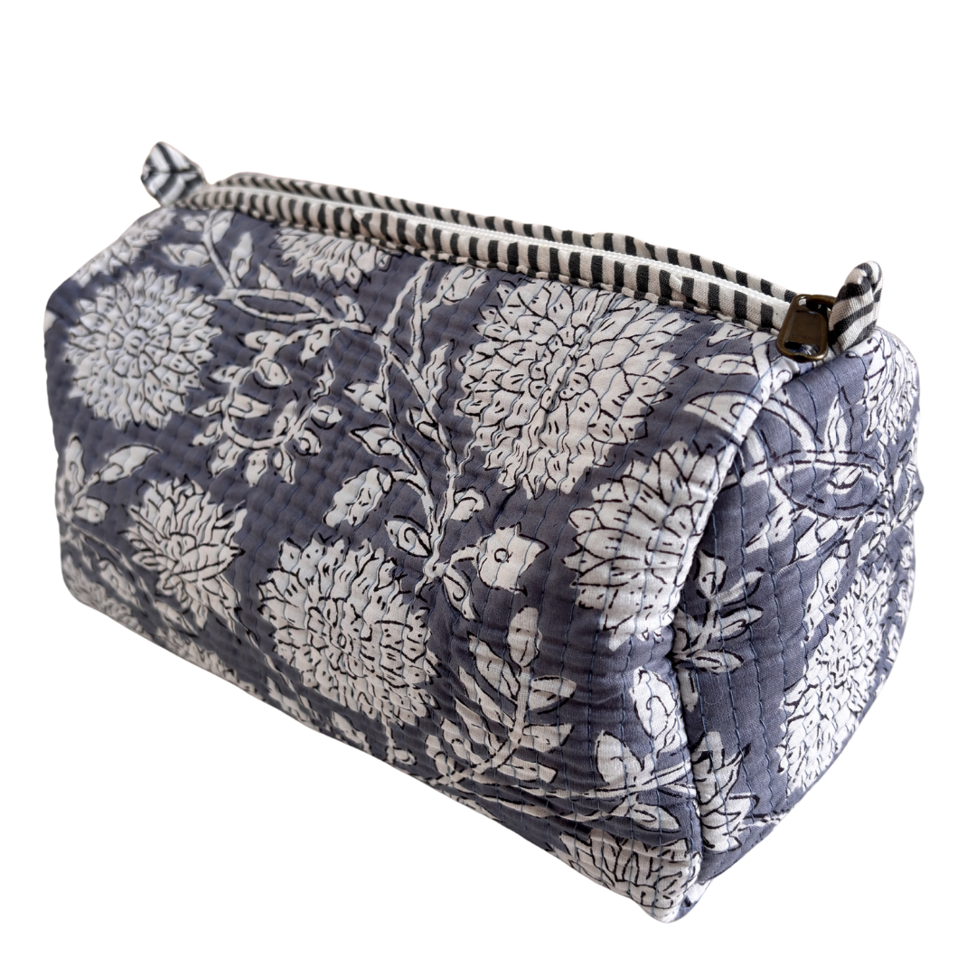 The Alfred Edition Multipurpose Travel Organizers:- Premium Handcrafted Waterproof Quilted Cotton Beauty/Travel Organizer Bag for Men & Women