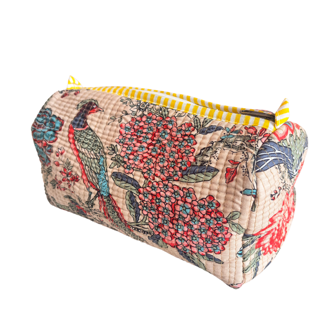 The Alfred Edition Multipurpose Travel Organizers:- Premium Handcrafted Waterproof Quilted Cotton Beauty/Travel Organizer Bag for Men & Women