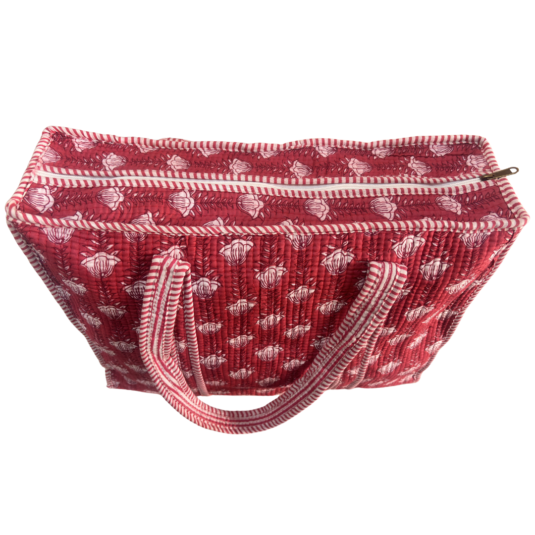 4-in-1 Festive Gifting COMBO : Premium Quilted Tote Bag + 3 Waterproof Pouches = Your Complete Organization Solution!