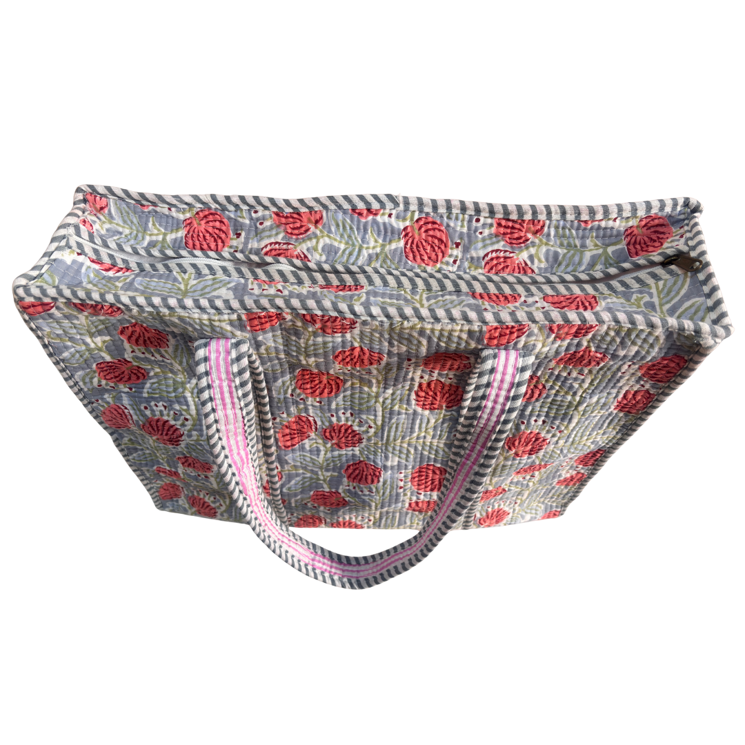 4-in-1 Festive Gifting COMBO : Premium Quilted Tote Bag + 3 Waterproof Pouches = Your Complete Organization Solution!