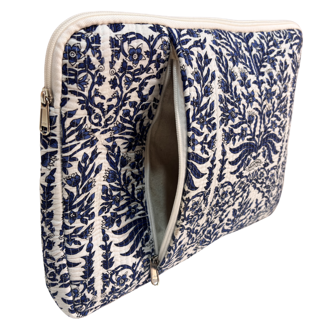 White and Blue laptop sleeve interior soft cotton lining protecting a 14-inch laptop