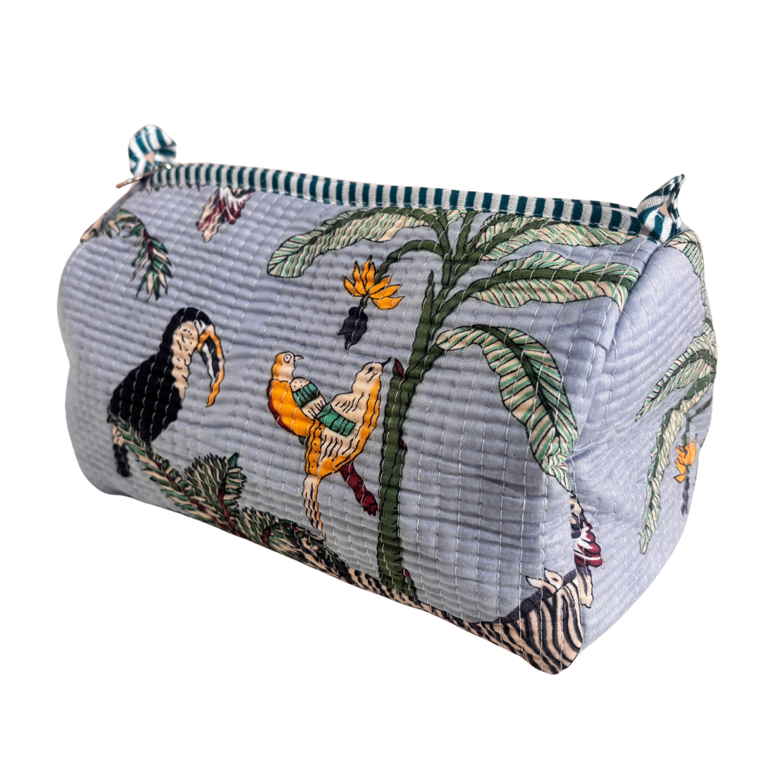 The Alfred Edition Multipurpose Travel Organizers:- Premium Handcrafted Waterproof Quilted Cotton Beauty/Travel Organizer Bag for Men & Women