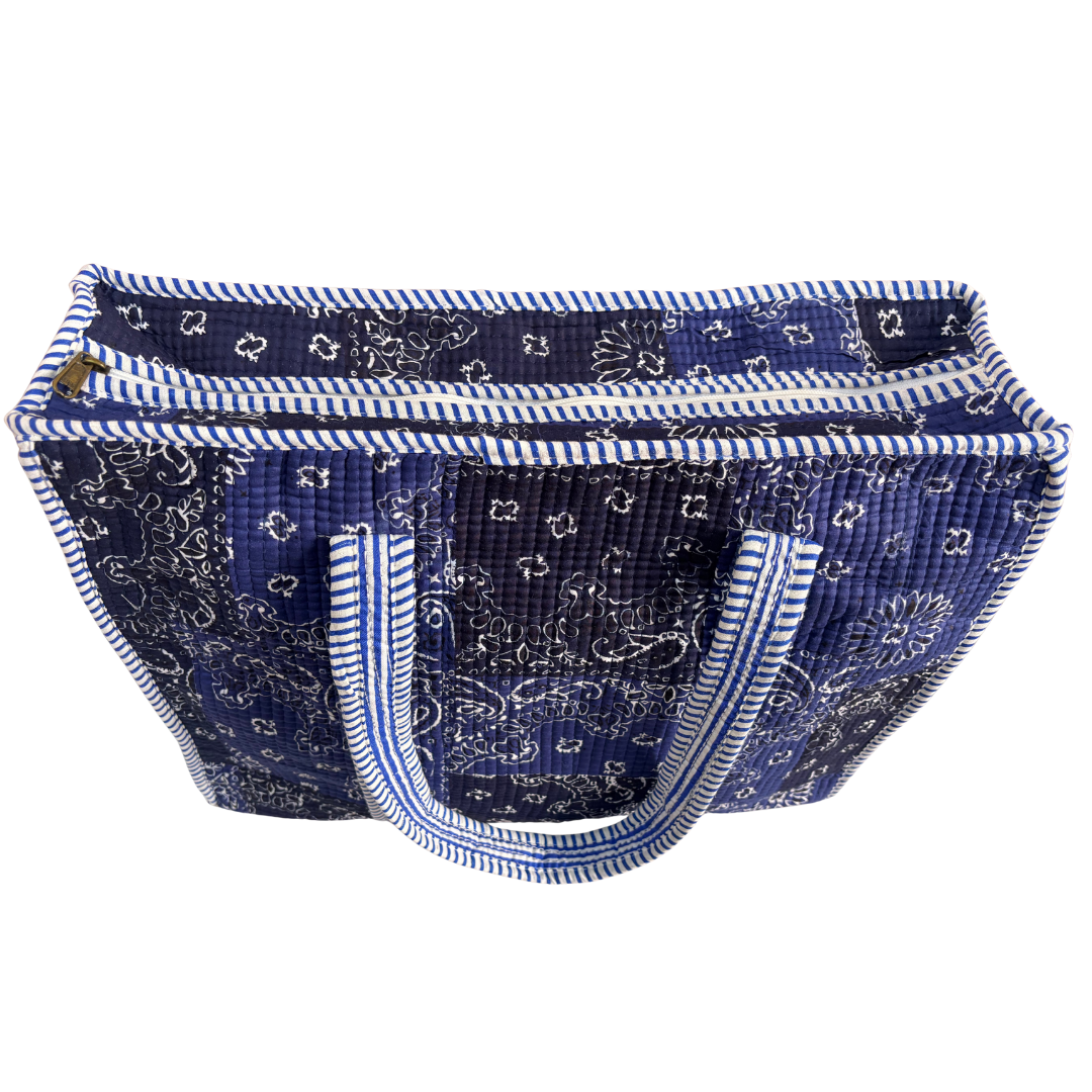 4-in-1 Festive Gifting COMBO : Premium Quilted Tote Bag + 3 Waterproof Pouches = Your Complete Organization Solution!