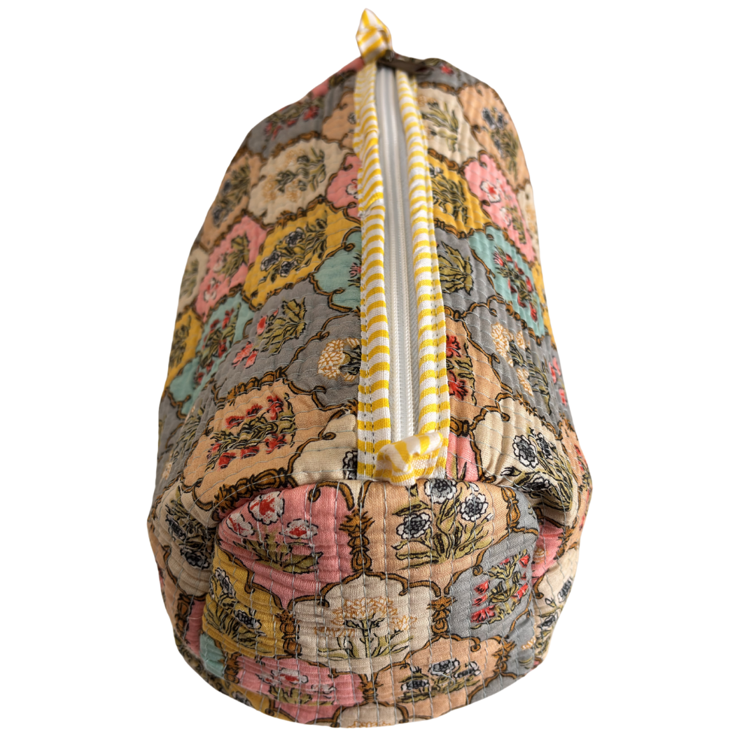 4-in-1 Festive Gifting COMBO : Premium Quilted Tote Bag + 3 Waterproof Pouches = Your Complete Organization Solution!