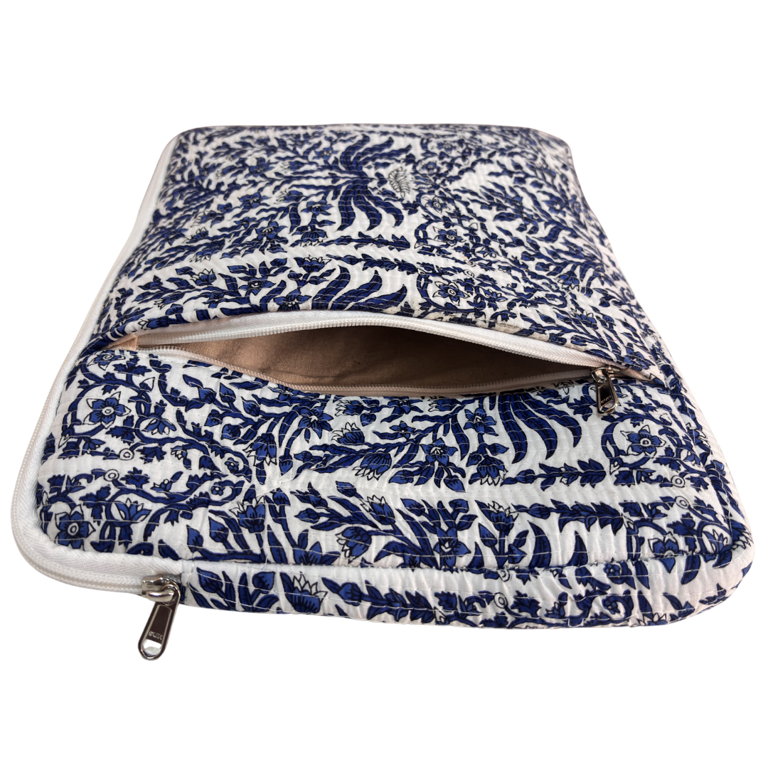 White and Blue quilted cotton sleeve open zipper view showing main compartment