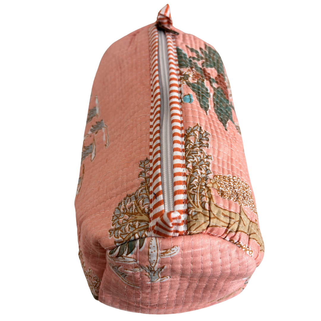 The Alfred Edition Multipurpose Travel Organizers:- Premium Handcrafted Waterproof Quilted Cotton Beauty/Travel Organizer Bag for Men & Women