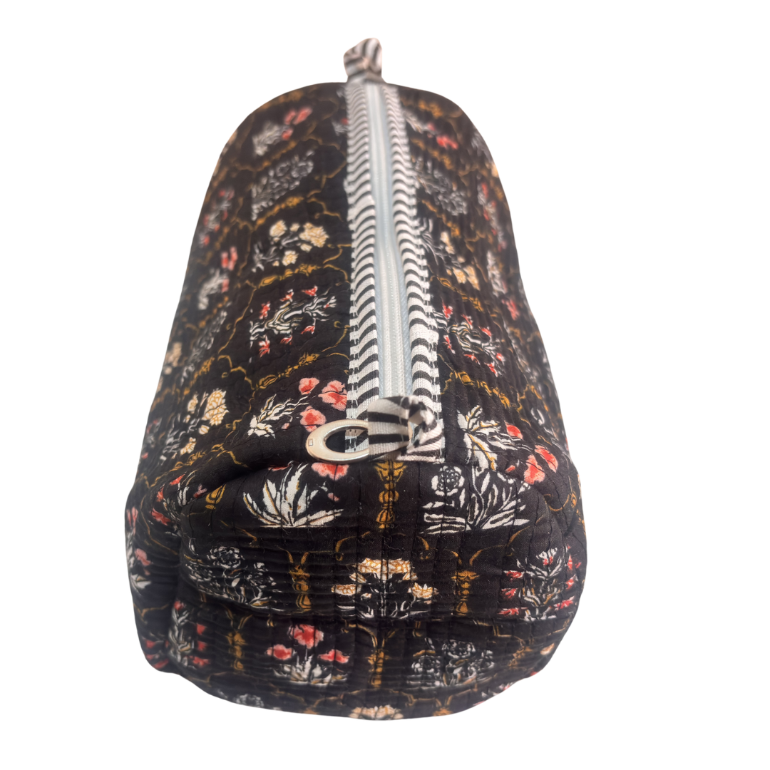 The Alfred Edition Multipurpose Travel Organizers:- Premium Handcrafted Waterproof Quilted Cotton Beauty/Travel Organizer Bag for Men & Women