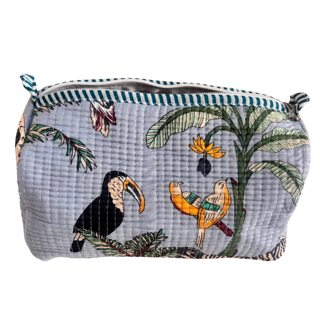 The Alfred Edition Multipurpose Travel Organizers:- Premium Handcrafted Waterproof Quilted Cotton Beauty/Travel Organizer Bag for Men & Women