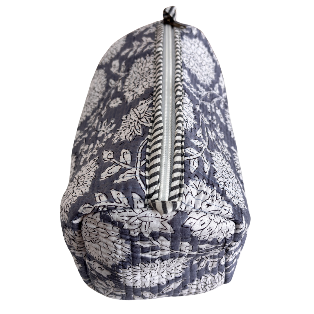 The Alfred Edition Multipurpose Travel Organizers:- Premium Handcrafted Waterproof Quilted Cotton Beauty/Travel Organizer Bag for Men & Women