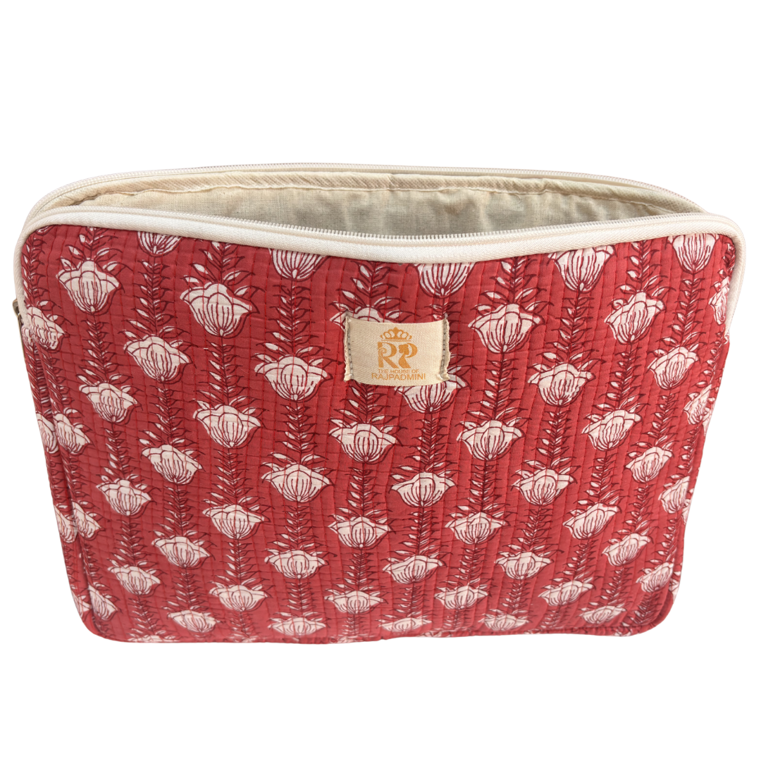 Dark Pink laptop sleeve side profile with full-perimeter zip closure