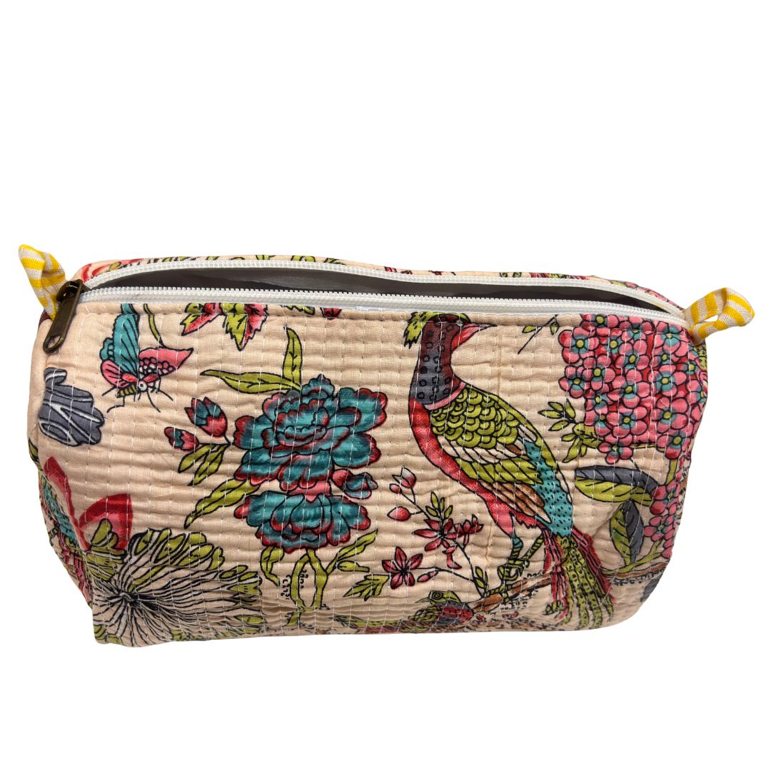 The Alfred Edition Multipurpose Travel Organizers:- Premium Handcrafted Waterproof Quilted Cotton Beauty/Travel Organizer Bag for Men & Women