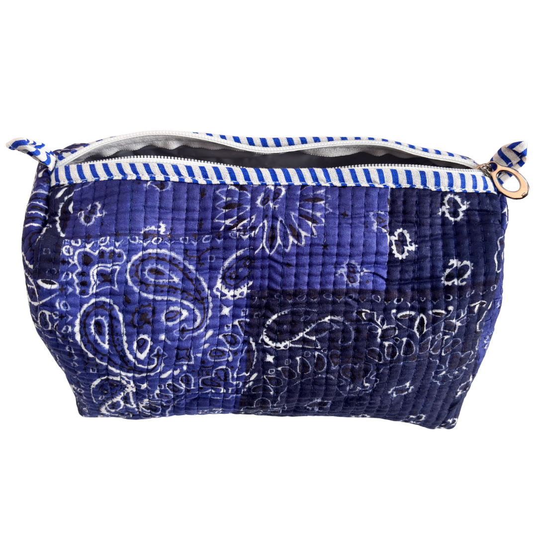 The Alfred Edition Multipurpose Travel Organizers:- Premium Handcrafted Waterproof Quilted Cotton Beauty/Travel Organizer Bag for Men & Women