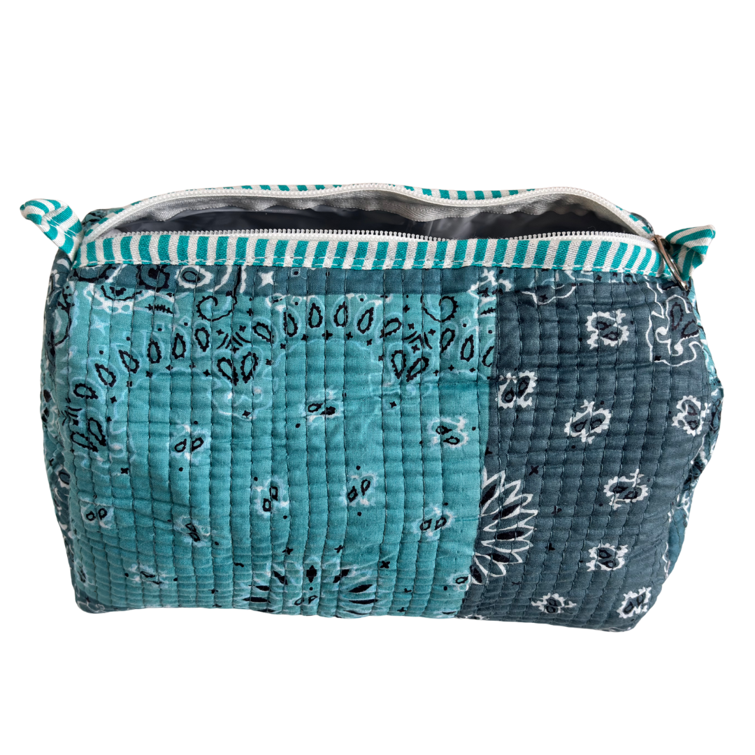 The Alfred Edition Multipurpose Travel Organizers:- Premium Handcrafted Waterproof Quilted Cotton Beauty/Travel Organizer Bag for Men & Women