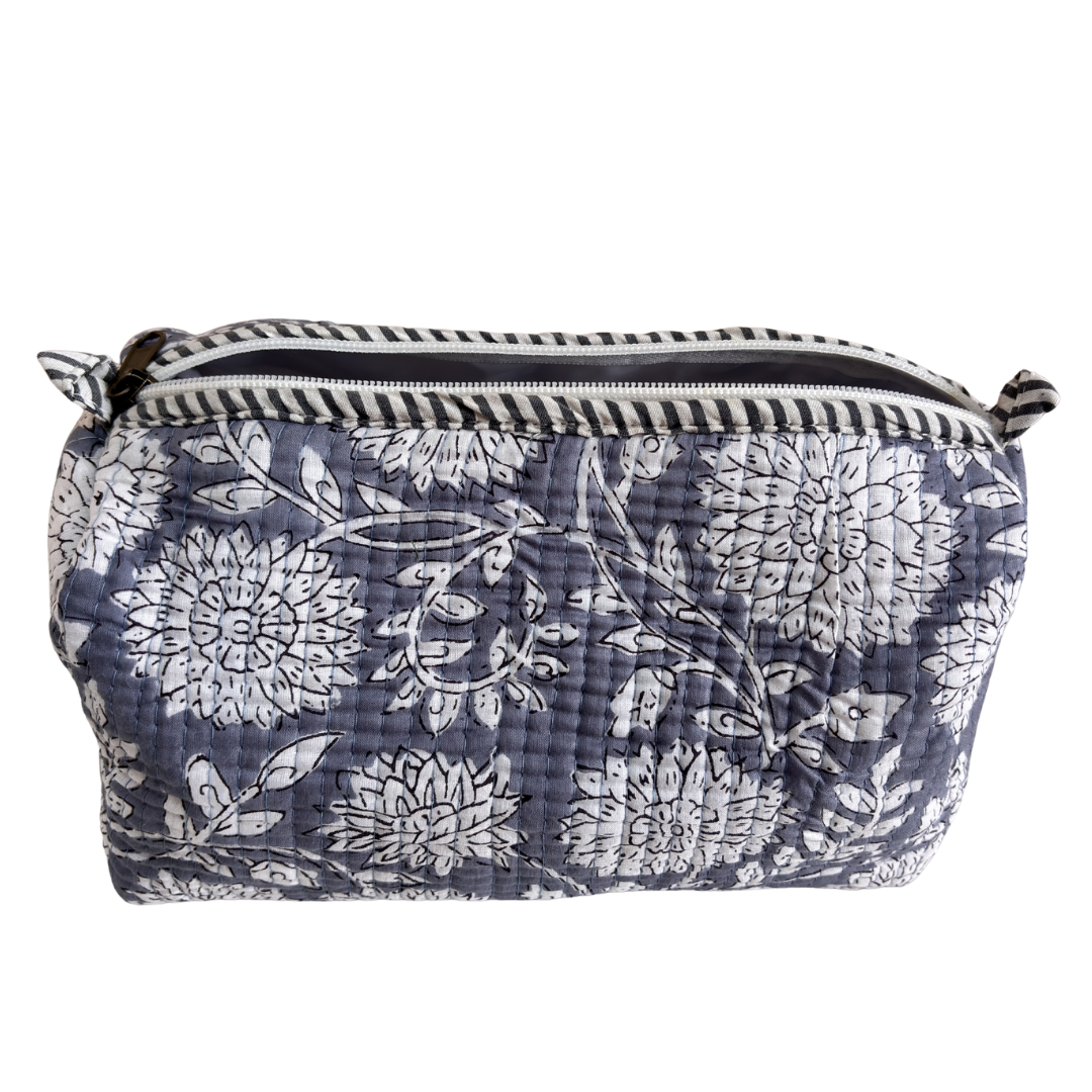 The Alfred Edition Multipurpose Travel Organizers:- Premium Handcrafted Waterproof Quilted Cotton Beauty/Travel Organizer Bag for Men & Women