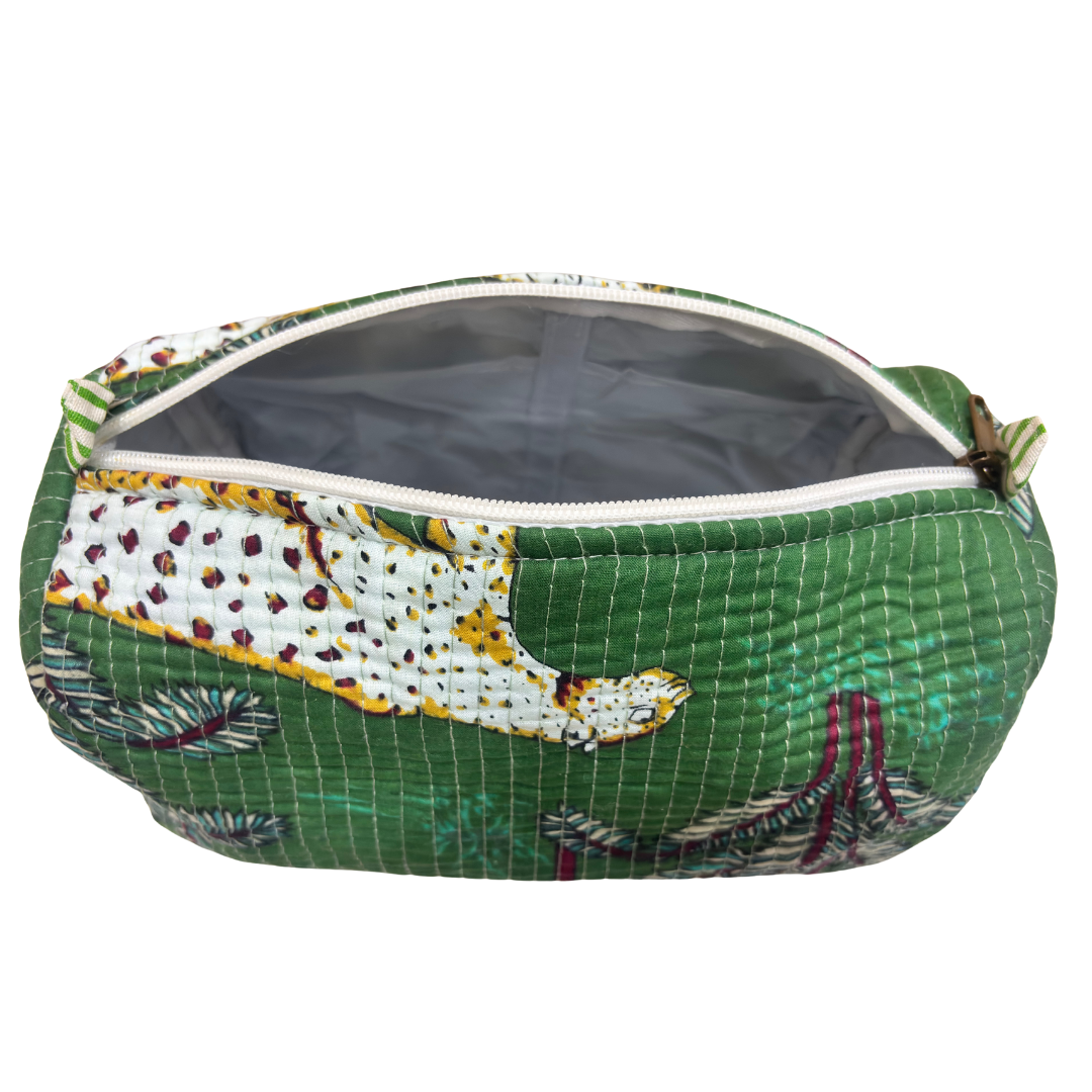 The Alfred Edition Multipurpose Travel Organizers:- Premium Handcrafted Waterproof Quilted Cotton Beauty/Travel Organizer Bag for Men & Women