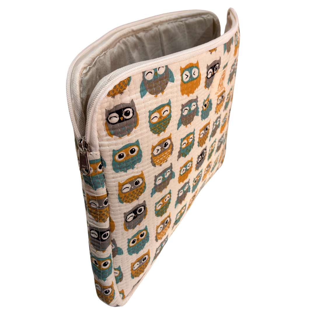 White Owl quilted cotton fabric close-up showing owl print and 250 GSM weave detail
