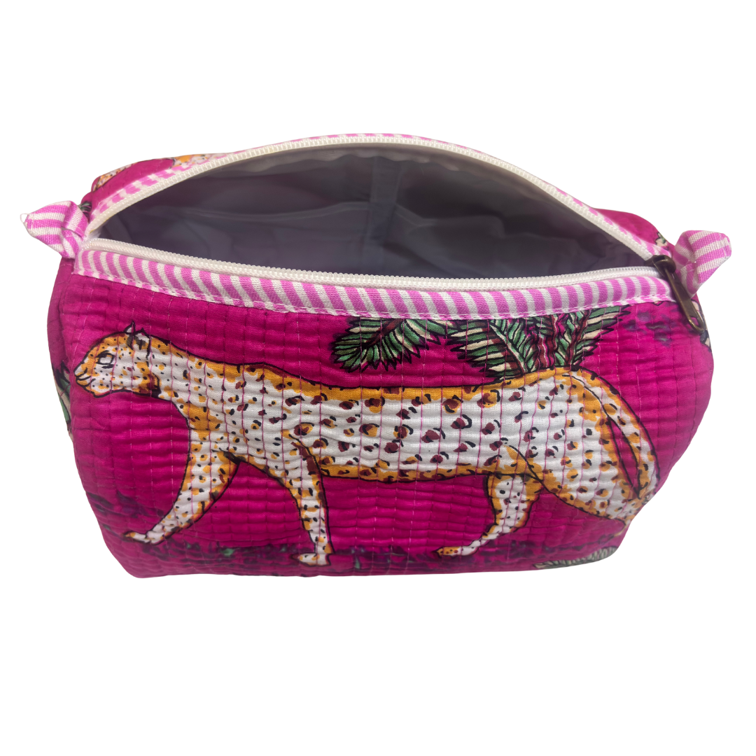 The Alfred Edition Multipurpose Travel Organizers:- Premium Handcrafted Waterproof Quilted Cotton Beauty/Travel Organizer Bag for Men & Women