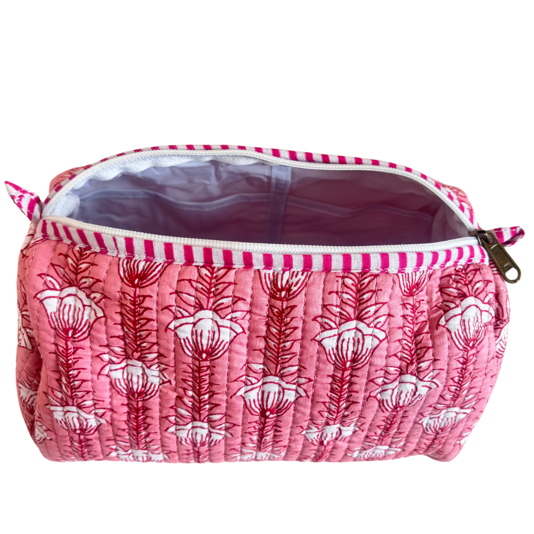 The Alfred Edition Travel Accessory:- Premium Handcrafted Waterproof Quilted Cotton Beauty/Travel Organizer Bag for Men & Women