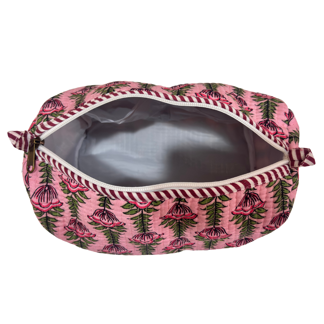 4-in-1 Festive Gifting COMBO : Premium Quilted Tote Bag + 3 Waterproof Pouches = Your Complete Organization Solution!