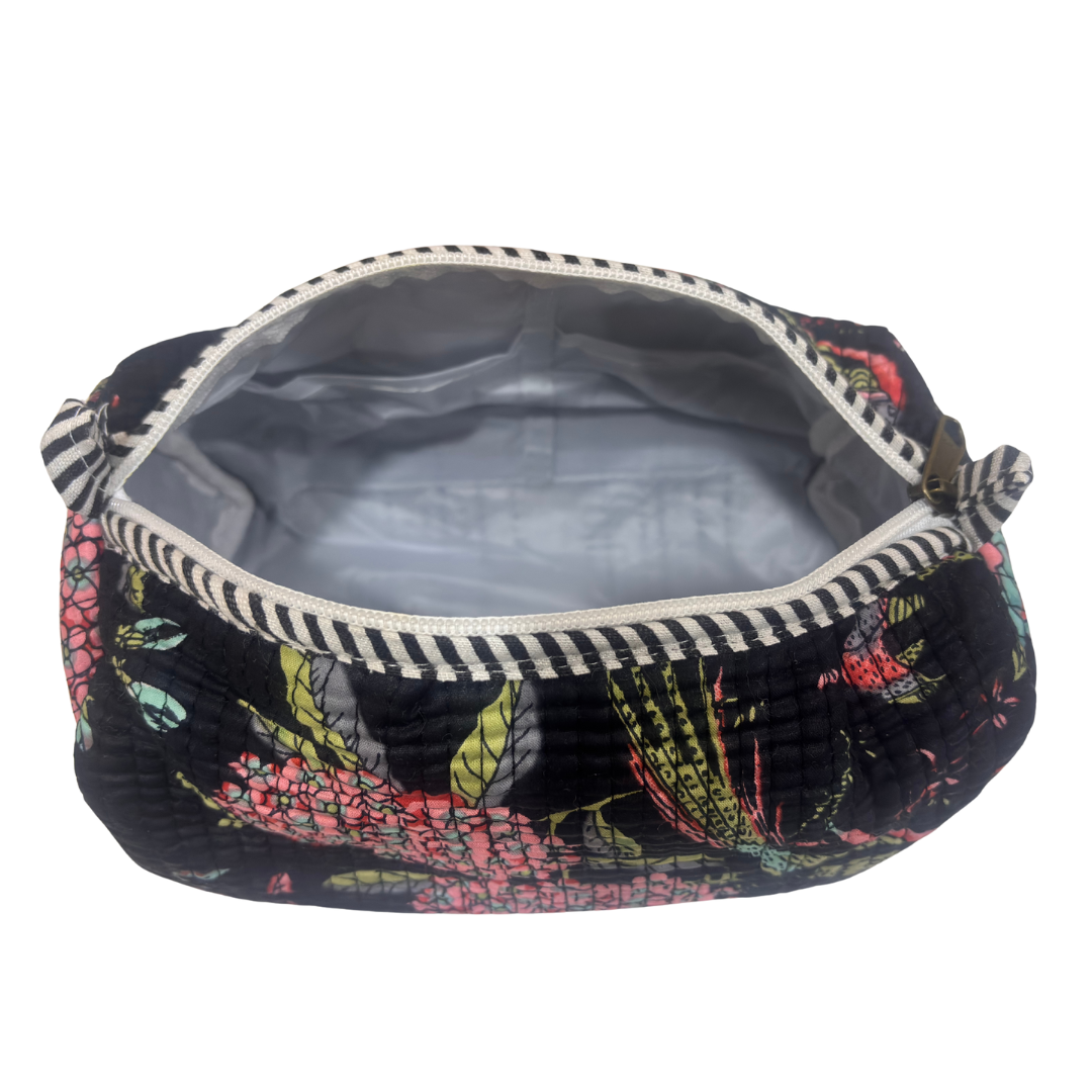 The Alfred Edition Multipurpose Travel Organizers:- Premium Handcrafted Waterproof Quilted Cotton Beauty/Travel Organizer Bag for Men & Women