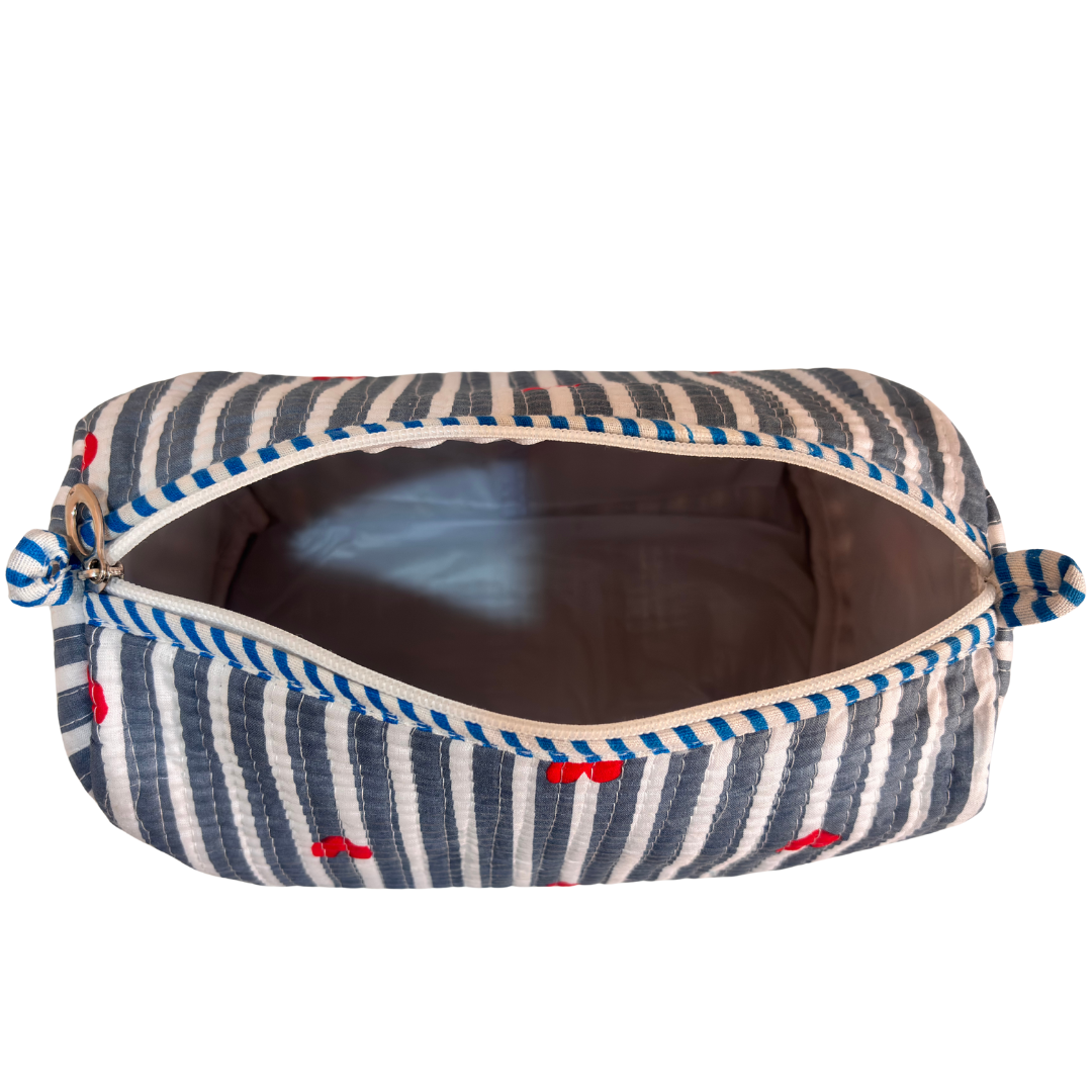 The Alfred Edition Multipurpose Travel Organizers:- Premium Handcrafted Waterproof Quilted Cotton Beauty/Travel Organizer Bag for Men & Women