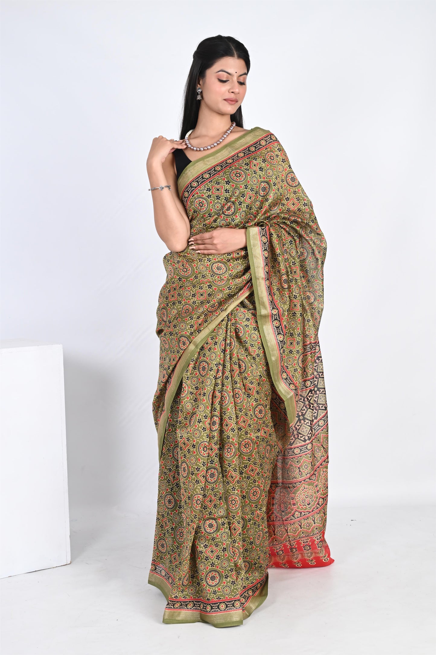 The Mehendi Magic - Hand Block Printed Lush Green Maheshwari Silk Saree